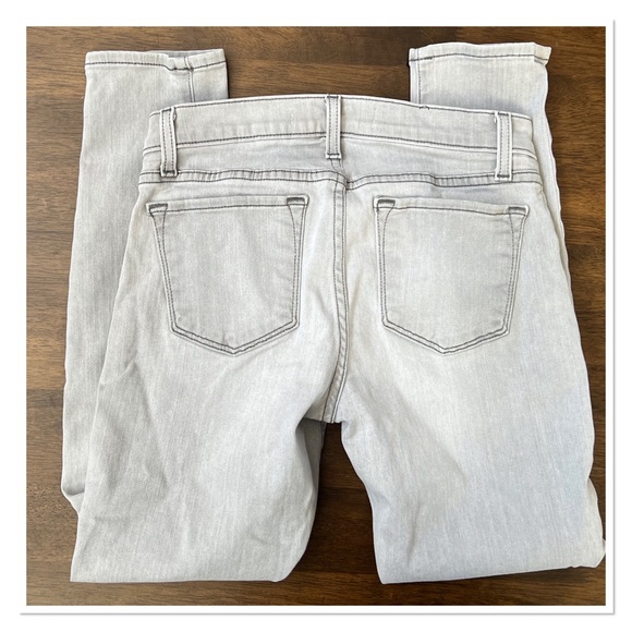 J Brand Grey Skinny Capri/Cropped Jeans - Picture 4 of 6